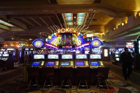 Play Online Slots With 100Percent Match Extra